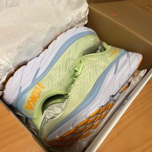Men’s Hoka Clifton 8